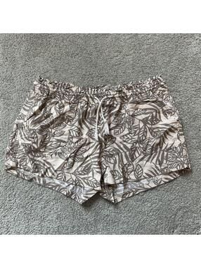 April Kiss women’s size XL Beige Leaf Print Linen-Viscose Elastic Waist Shorts